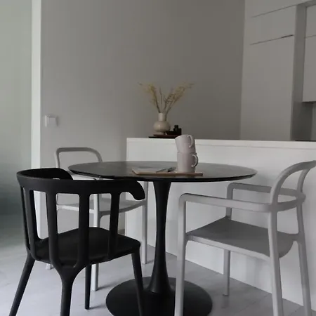 Stylish, Modern Situated In The Lägenhet Uleåborg